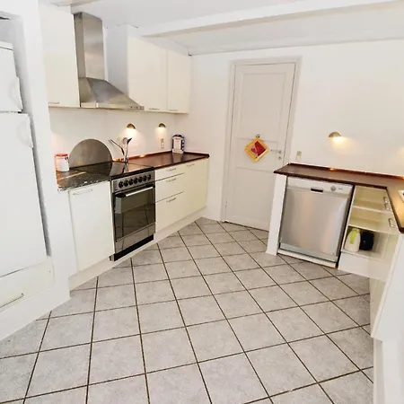 Two-bedroom Holiday In Дом отдыха Гростен